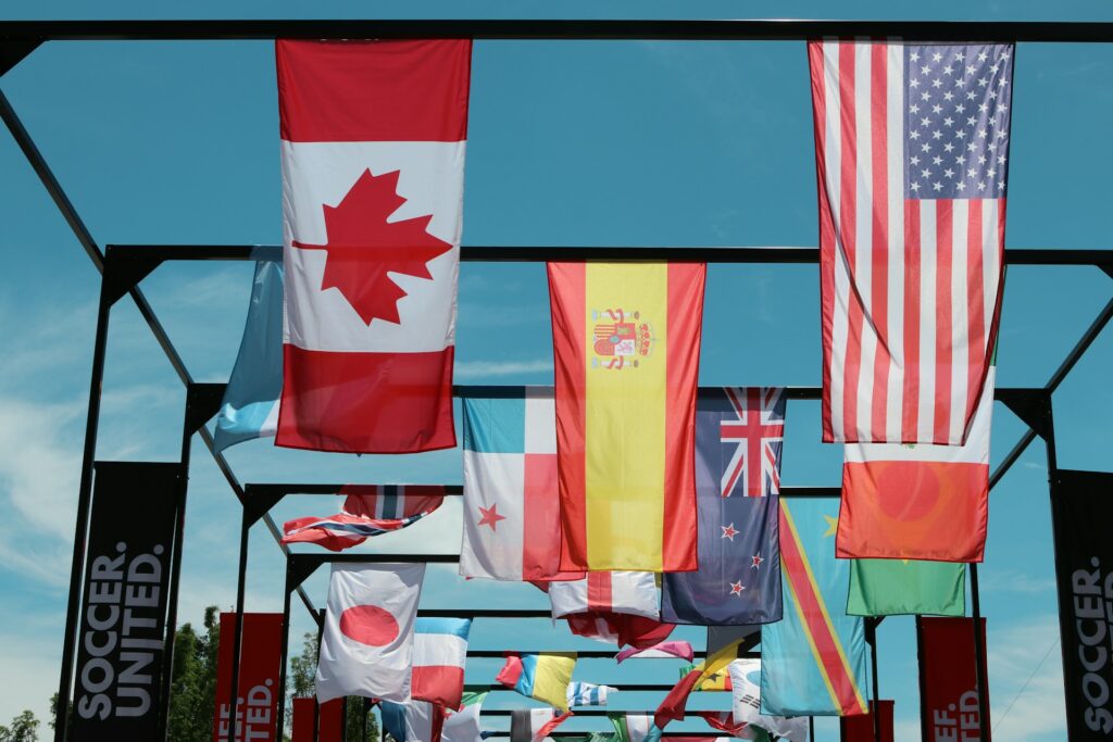 Plusieurs drapeaux internationaux